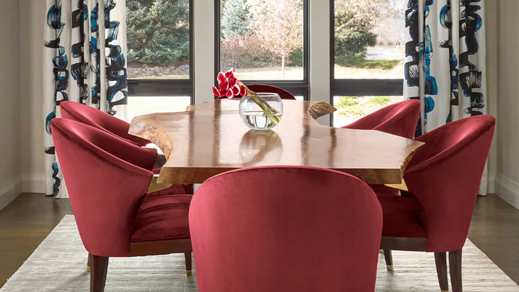 SOUTH FOREST LANE Dining Room__Duet Design Group_How To Design with Saturated Color_Featured
